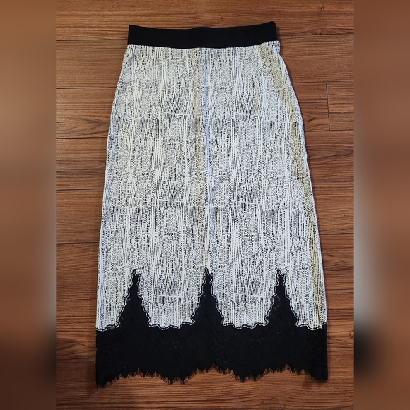 H&M cream black dot lace midi stretchy skirt small - Picture 1 of 7
